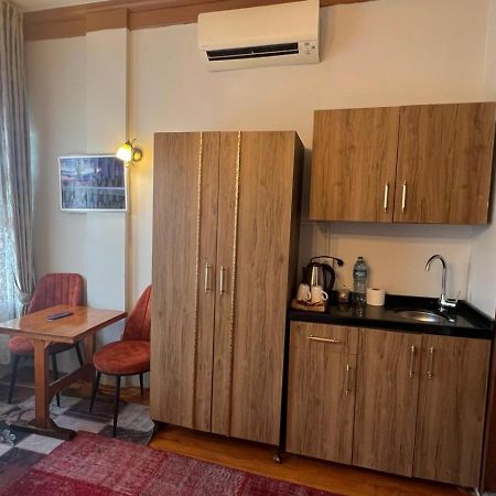April Hotel İstanbul Dış mekan fotoğraf