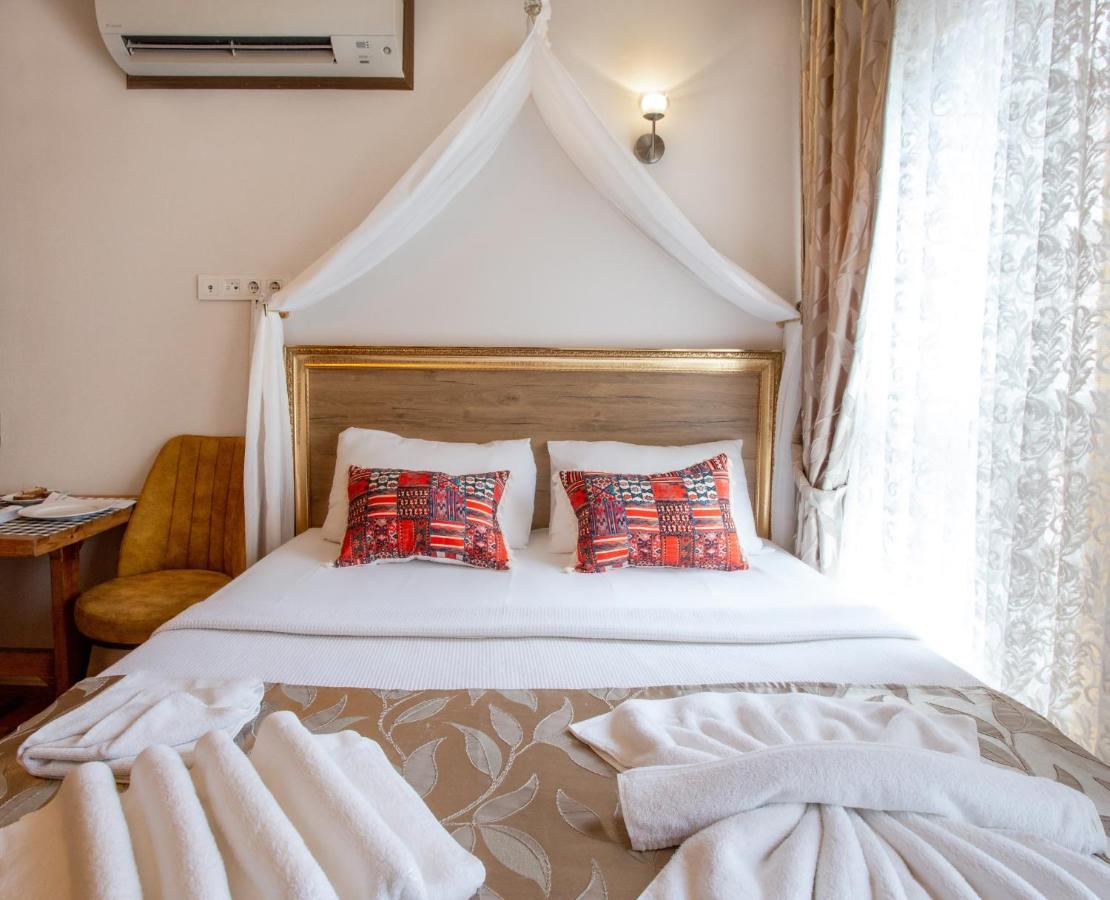April Hotel İstanbul Dış mekan fotoğraf