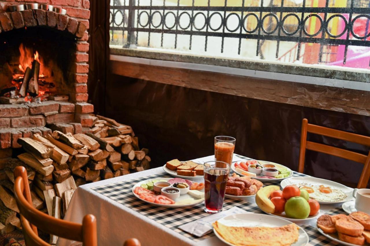 April Hotel İstanbul Dış mekan fotoğraf