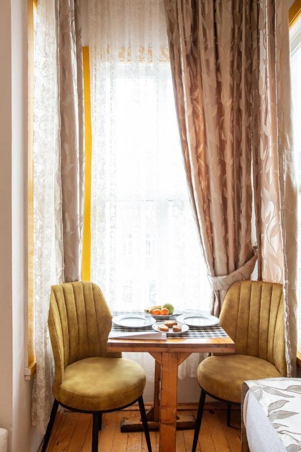 April Hotel İstanbul Dış mekan fotoğraf
