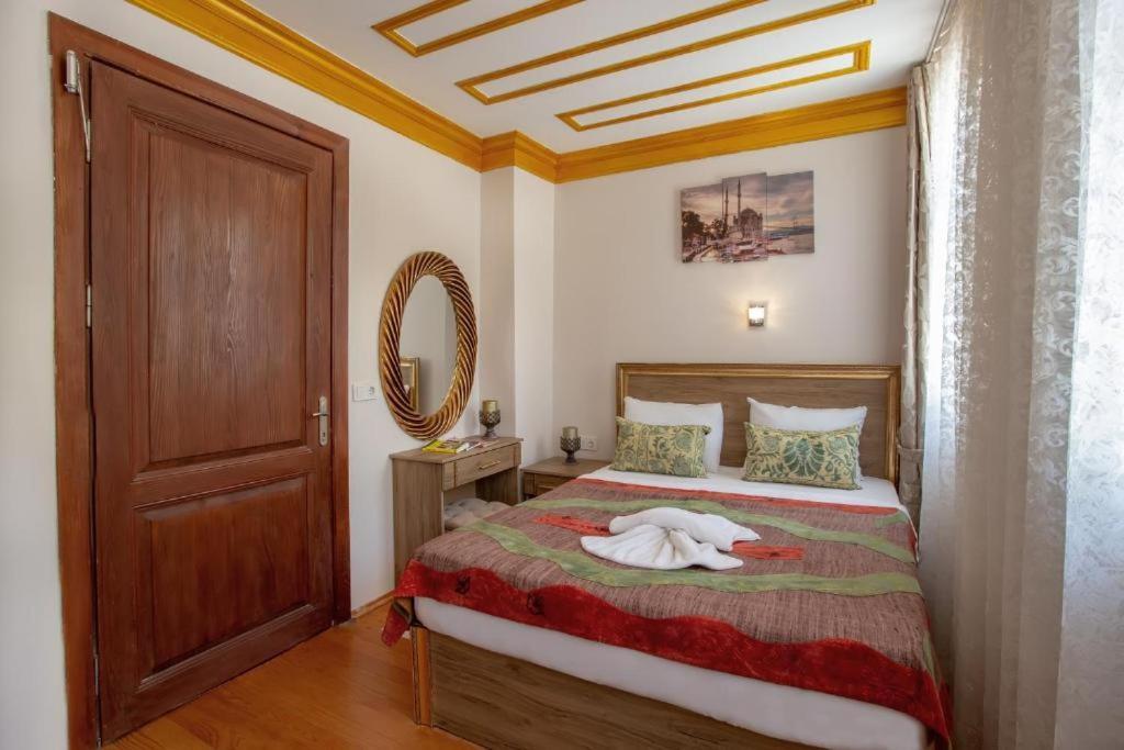 April Hotel İstanbul Dış mekan fotoğraf