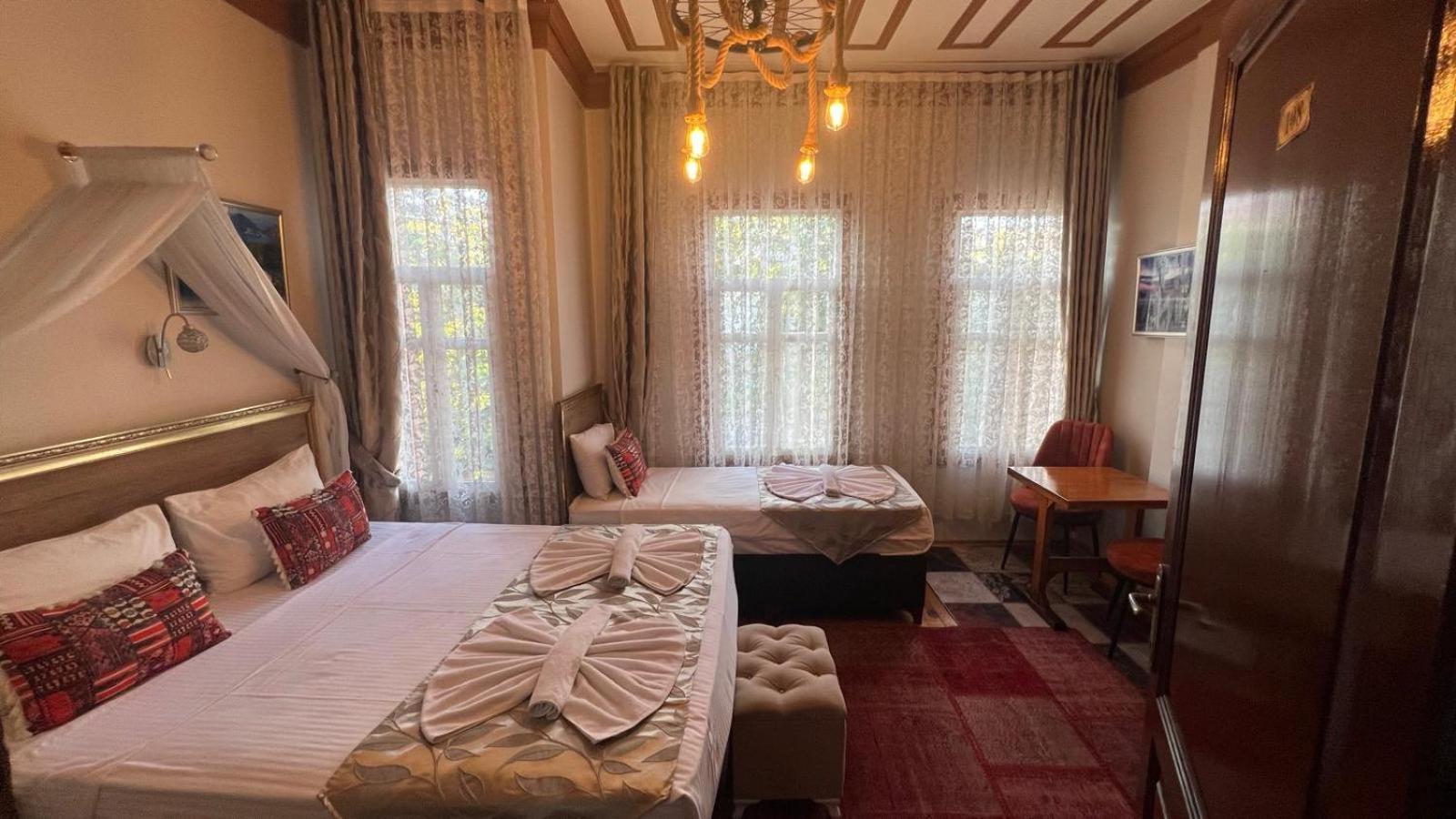 April Hotel İstanbul Dış mekan fotoğraf
