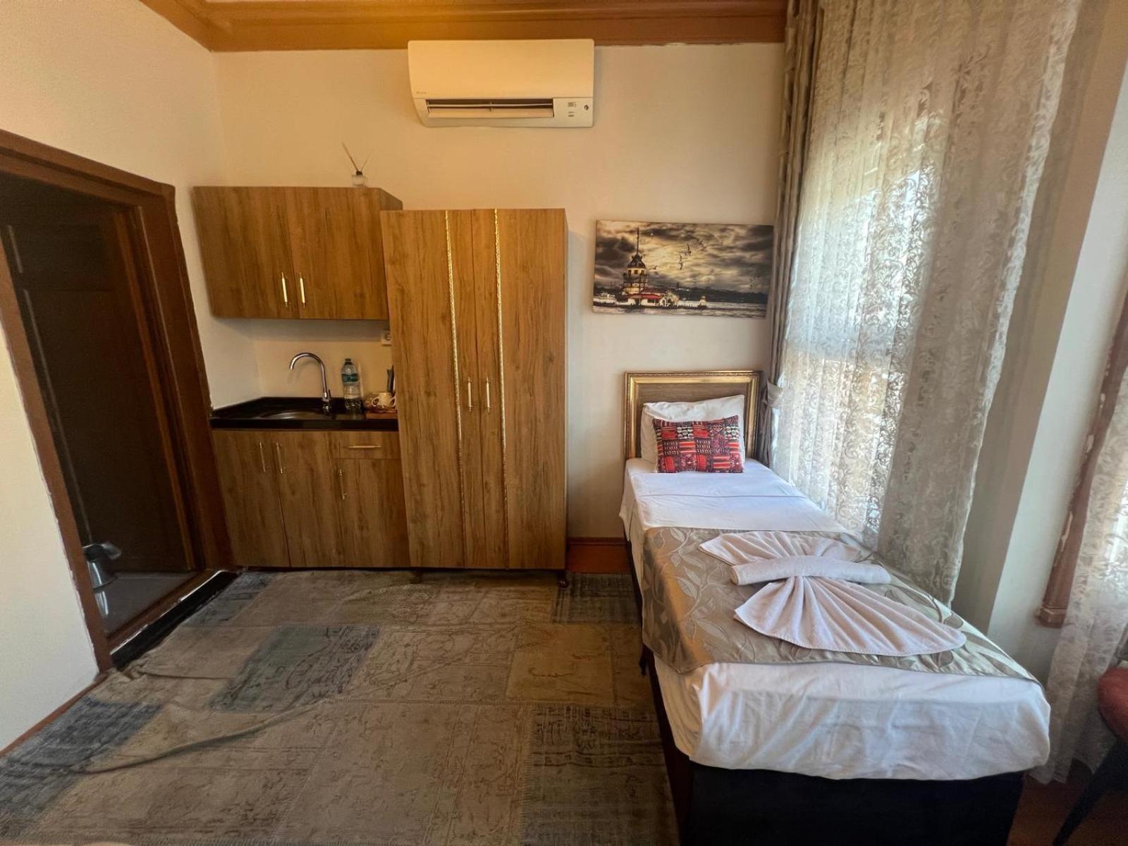 April Hotel İstanbul Dış mekan fotoğraf