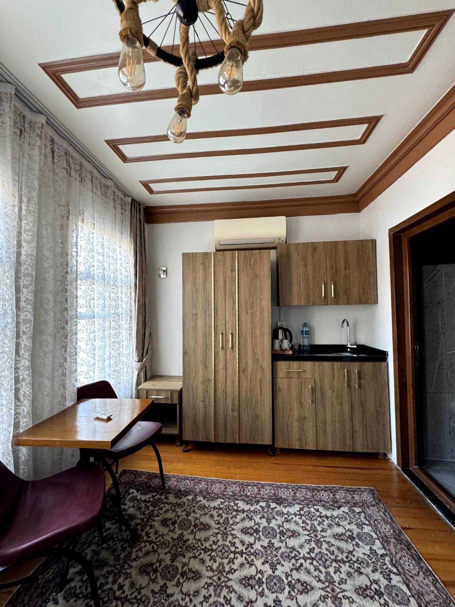 April Hotel İstanbul Dış mekan fotoğraf